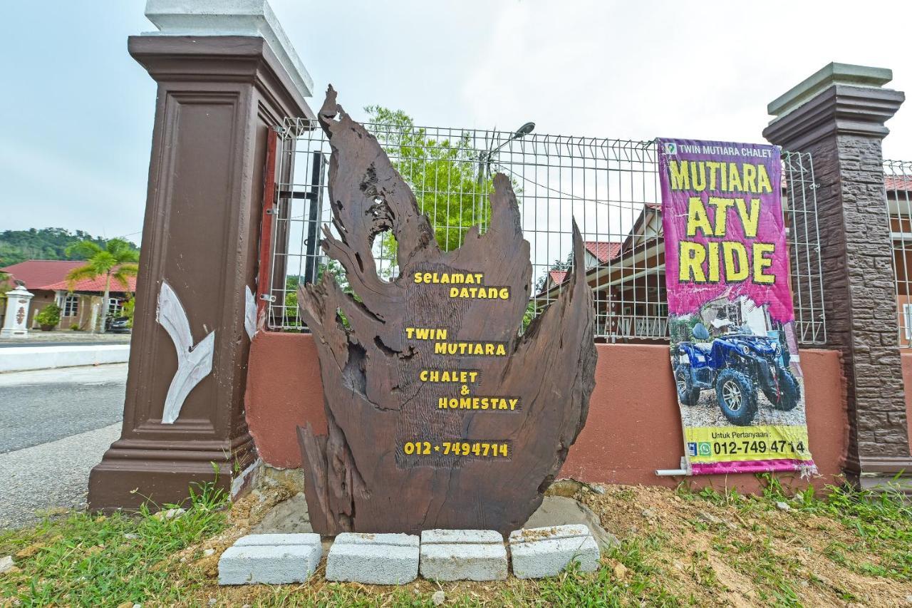 Oyo 90642 Twin Mutiara Chalet & Homestay Jeli ภายนอก รูปภาพ