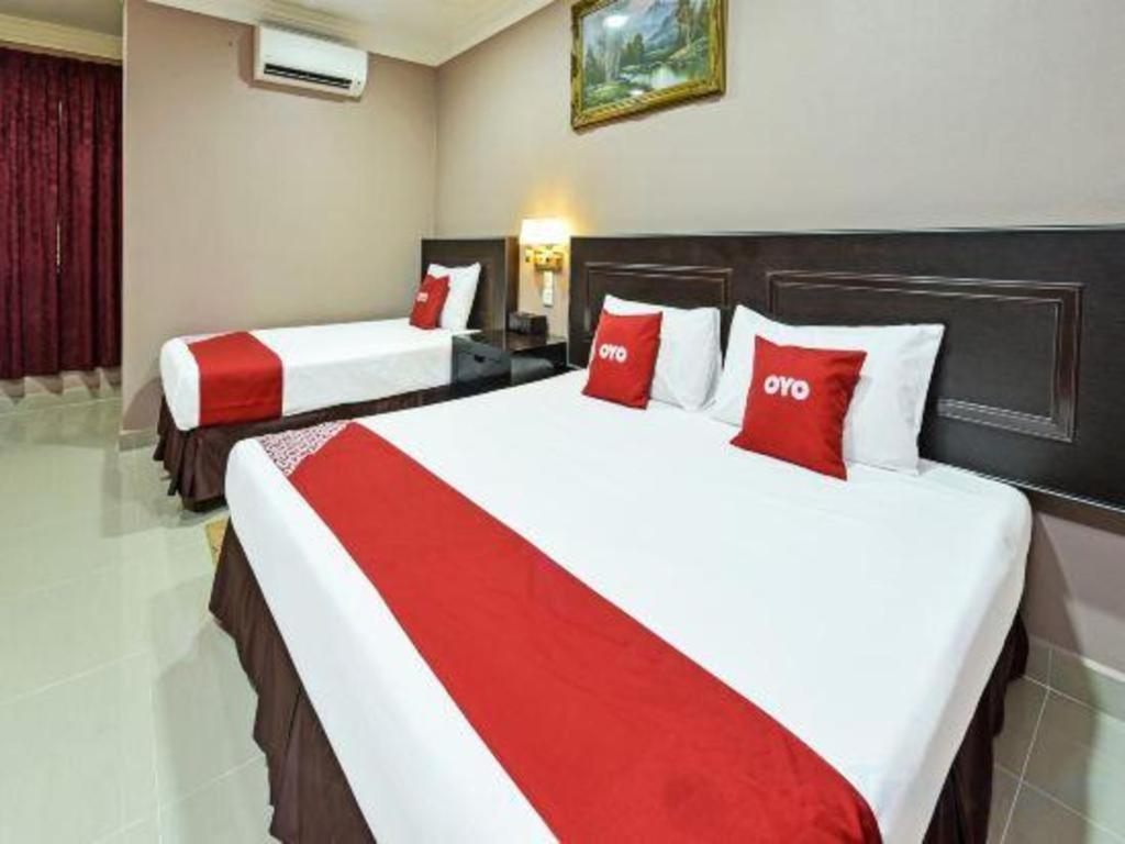 Oyo 90642 Twin Mutiara Chalet & Homestay Jeli ภายนอก รูปภาพ